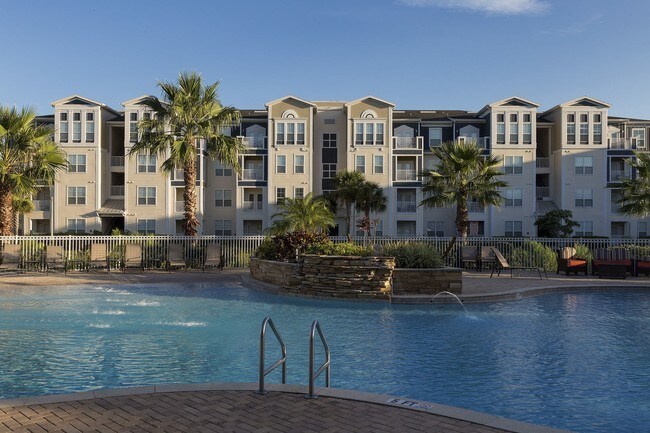 Building Photo - 9747 Tranquility Lake Cir