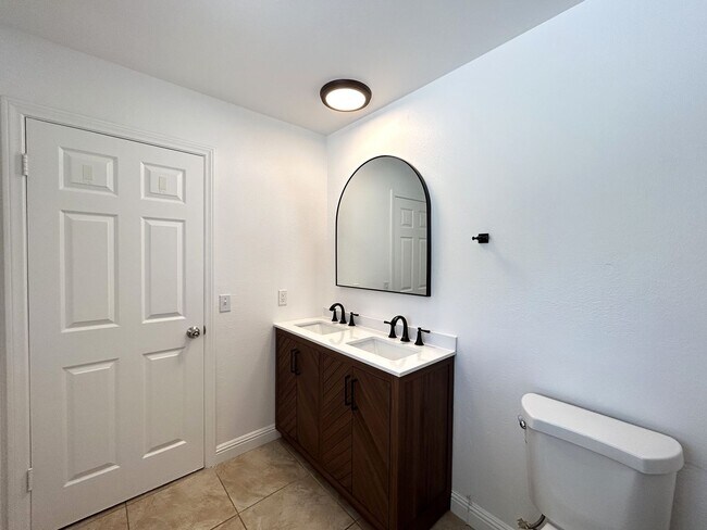 Building Photo - AVAILABLE NOW! GORGEOUS 3 Bedroom 2 Bathroom Cathedral City POOL HOME WITH SOLAR!