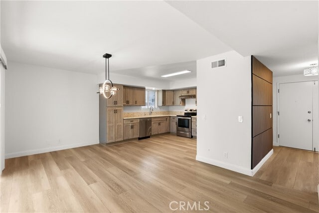 Building Photo - 18531 Woodwind Ln
