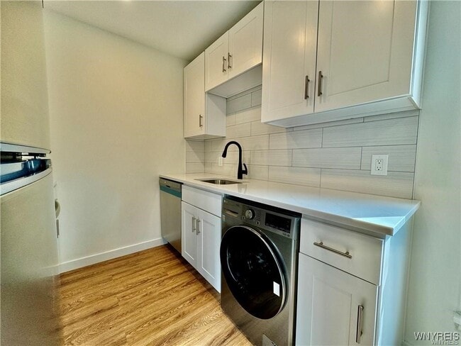 Building Photo - 538 Linwood Ave