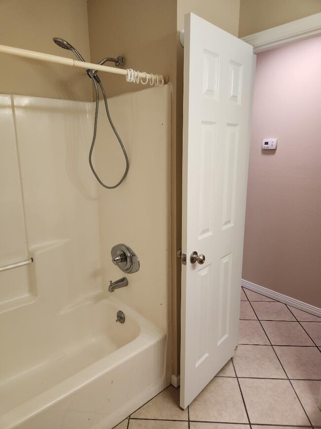Building Photo - 4690 Opal Dr