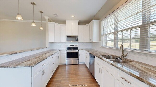 Building Photo - 2027 Harvey Mitchell Pkwy S