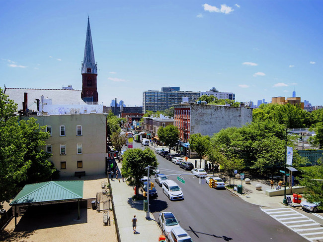 Building Photo - 47-45 Vernon Boulevard