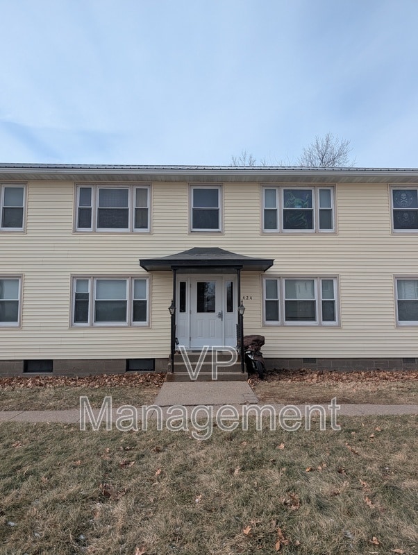 Building Photo - 424 23rd St