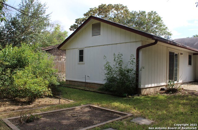 Building Photo - 13018 El Marro St