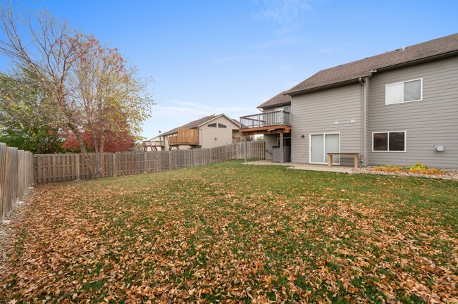 Building Photo - 1202 E 61st St