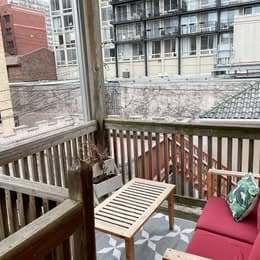 Building Photo - 3155 N Pine Grove Ave