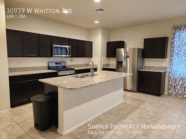 Building Photo - 30939 W Whitton Ave
