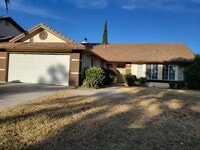 Building Photo - 1812 College Greens Dr