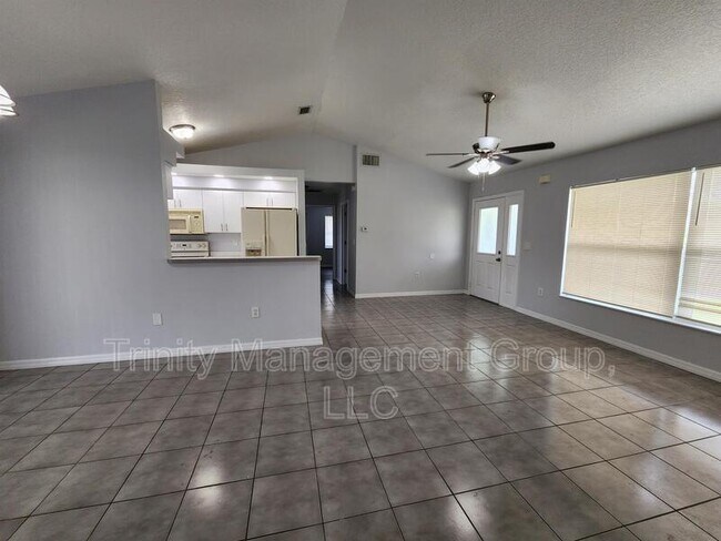 Building Photo - 12095 Elgin Blvd