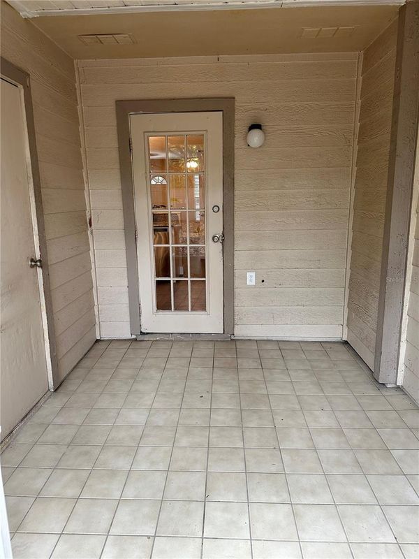 Building Photo - 2105 Fletchers Point Cir