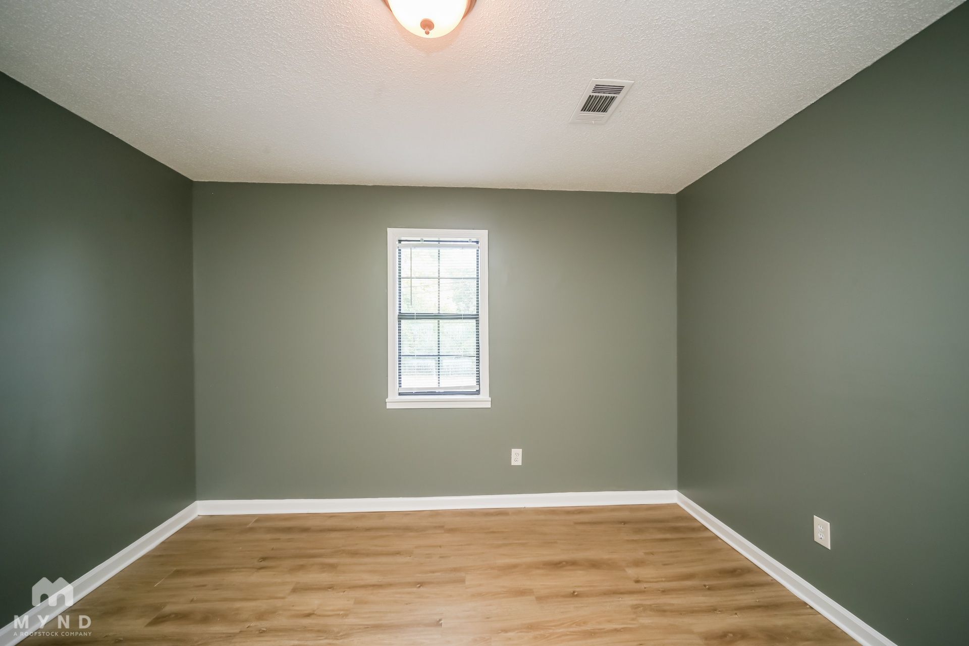 Building Photo - 5704 Westminister Ln