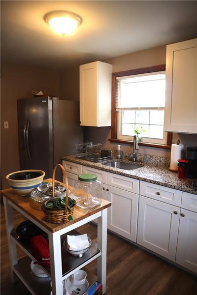 Building Photo - 3059 Mt Troy Rd