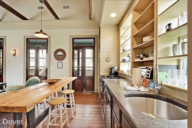 Building Photo - 3 br, 3 bath House - 264 Ashley Avenue B
