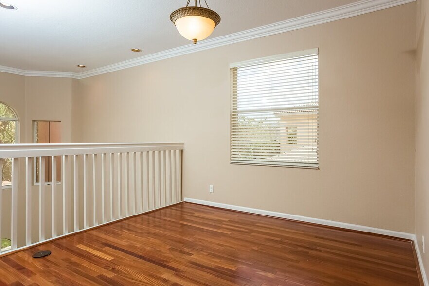 Building Photo - 5293 Sancerre Cir