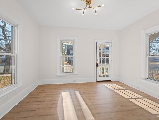 Building Photo - Spacious 5-Bedroom Rental with Backyard & Basement in Millville