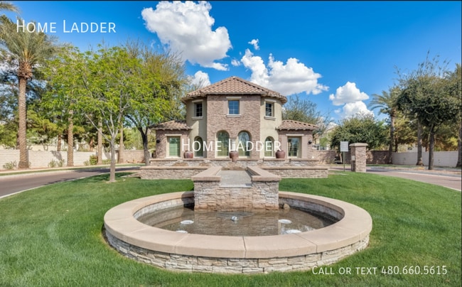 Building Photo - 1714 E Hampton Ln