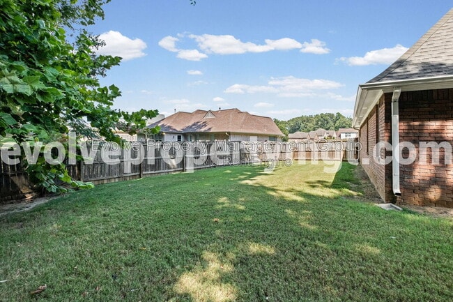 Building Photo - 6606 Baudette Cove
