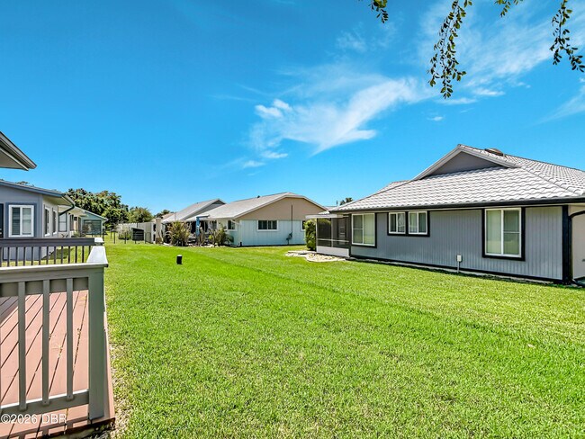Building Photo - 49 Bogey Cir