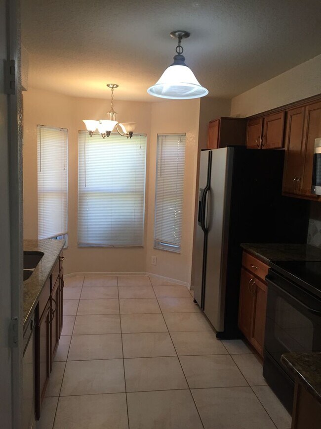 Building Photo - 7772SBD(100)