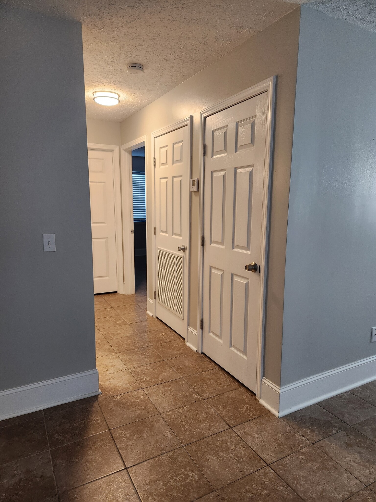 hall - 2510 W 9th St