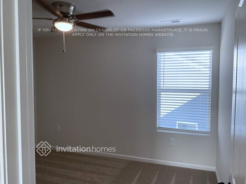 Building Photo - 3363 Fox Hall Dr