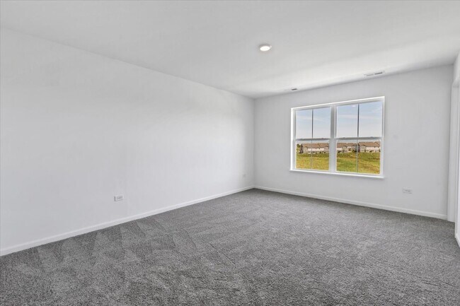 Building Photo - 12402 Tinsley St