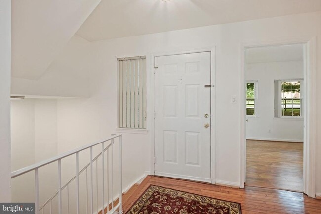Building Photo - 10400 Parthenon Ct