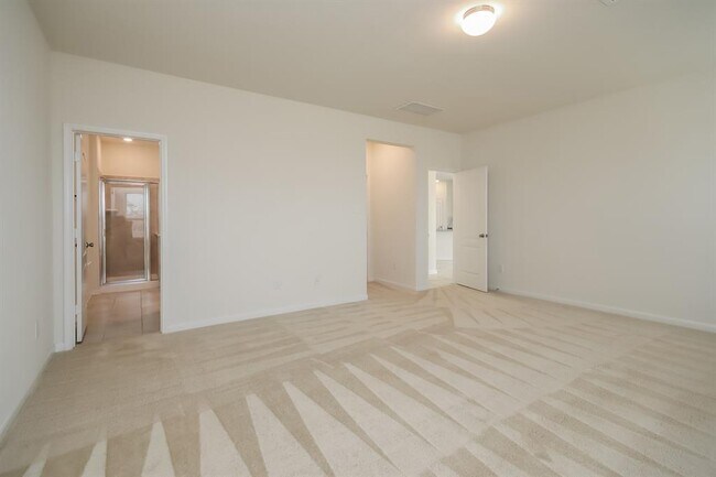 Building Photo - 22211 Davenport Downs Ln