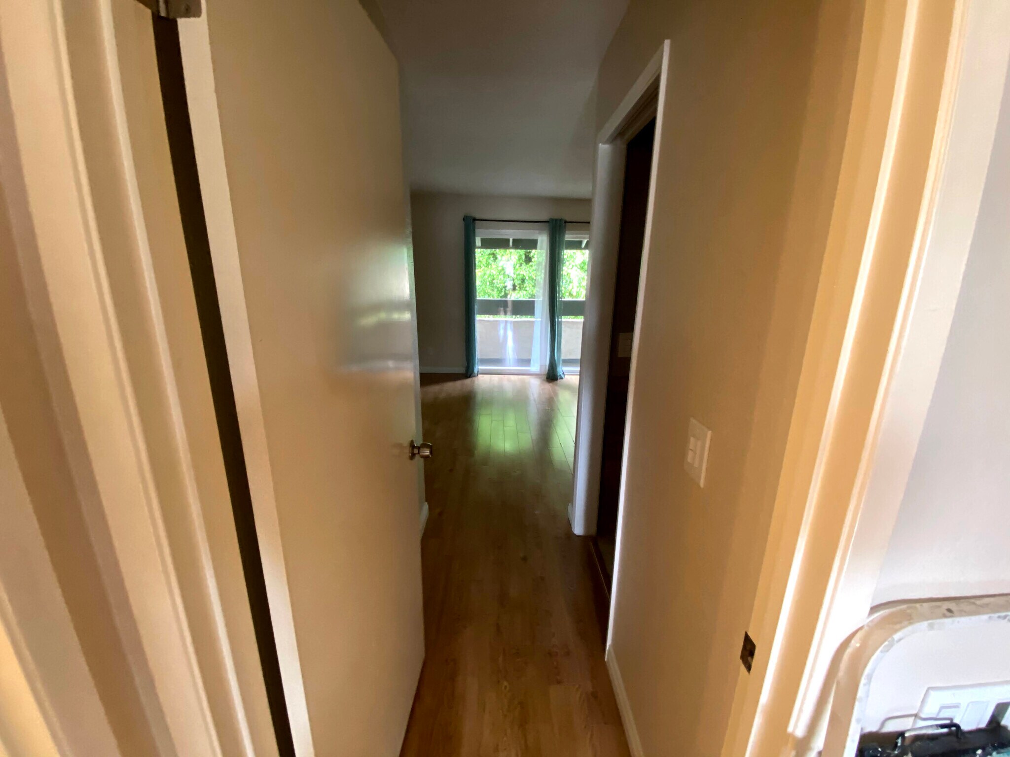 Building Photo - 1587 Gatewood Ct