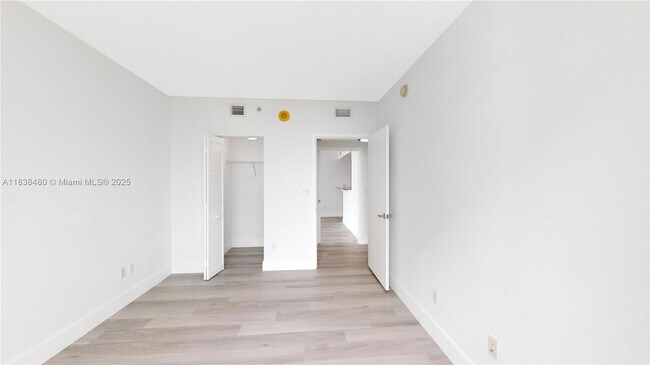 Building Photo - 325 S Biscayne Blvd