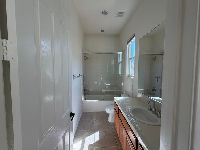 Building Photo - 52345 Shining Star Ln