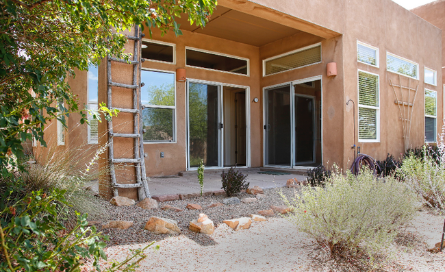 Building Photo - 6223 Goldfield Pl NE