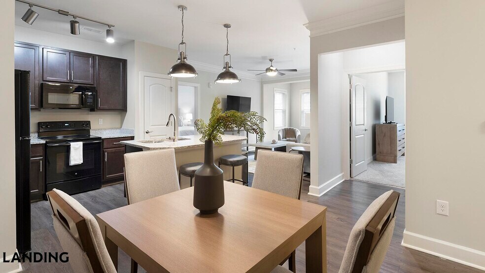 Building Photo - 3000 Daventry Cir