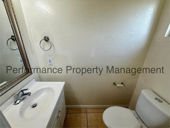 Building Photo - 1108 McDonald Way