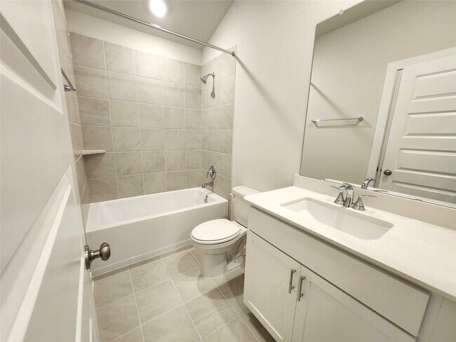 Building Photo - 2506 Good Morrow Dr