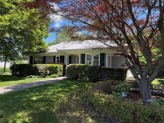 Primary Photo - 135 Worthington Rd
