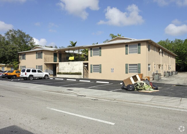 Primary Photo - 12155 NE 6th Ave