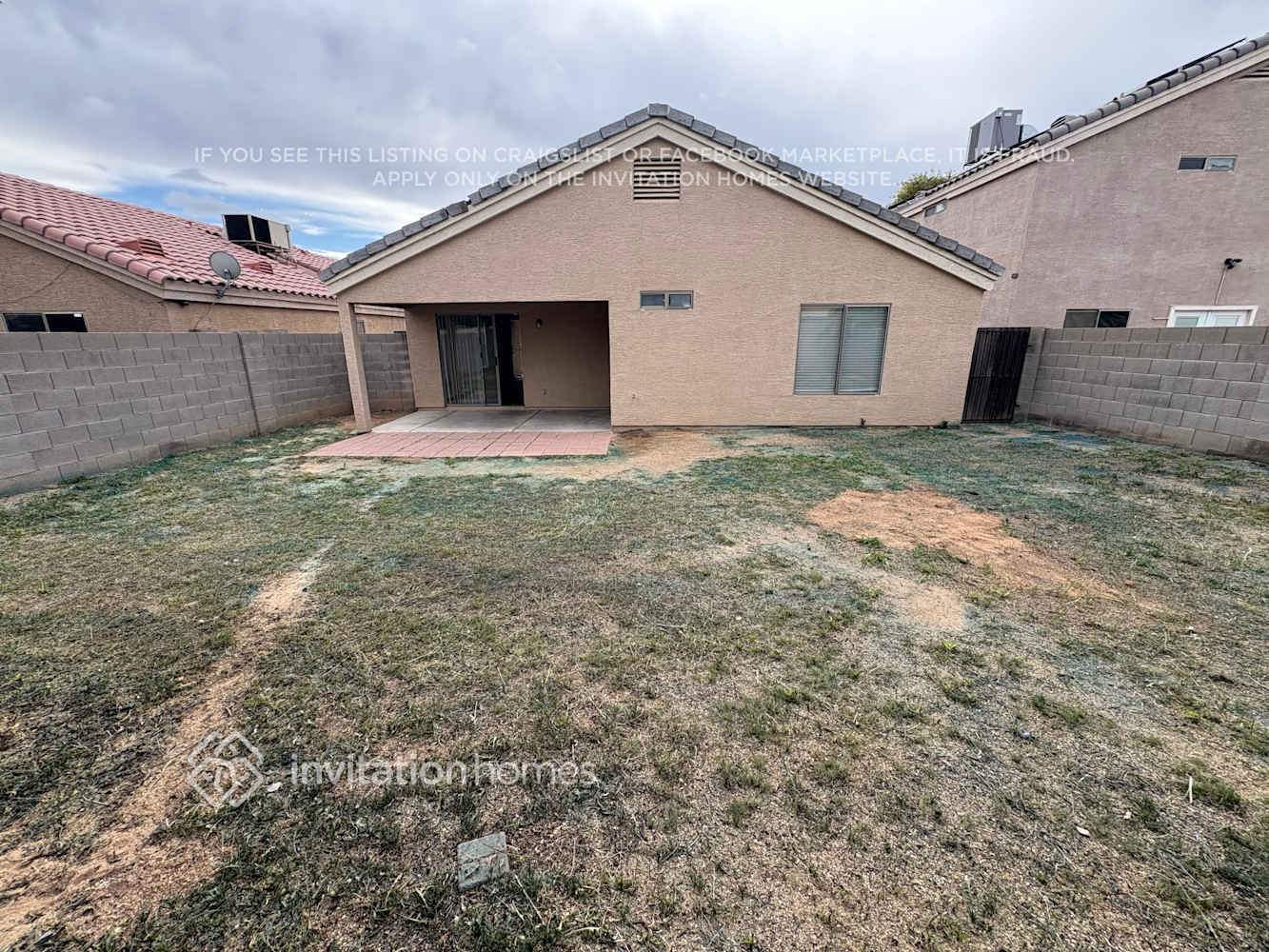 Building Photo - 13054 W Via Camille