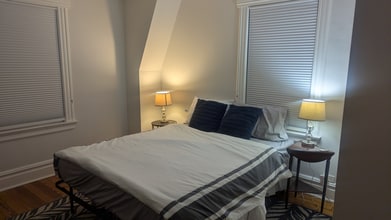 Building Photo - 13 Riggs Pl