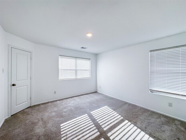 Building Photo - 26806 Jasmine Breeze Dr