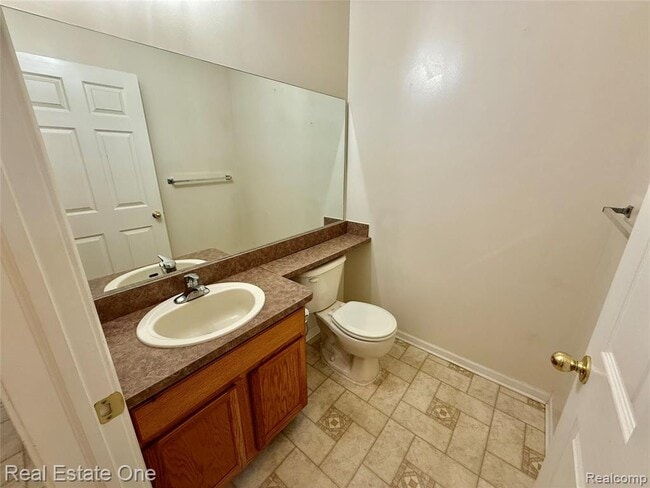 Building Photo - 716 Palmer Dr