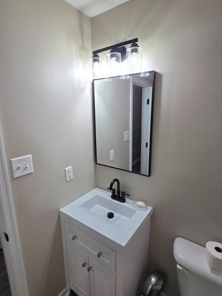 Building Photo - 4612 Raspberry Patch Ln