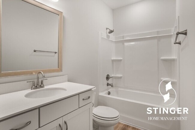 Building Photo - 103 Grange Ln