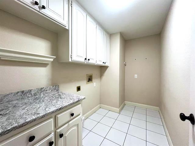 Building Photo - 2113 Aspenwood Dr N