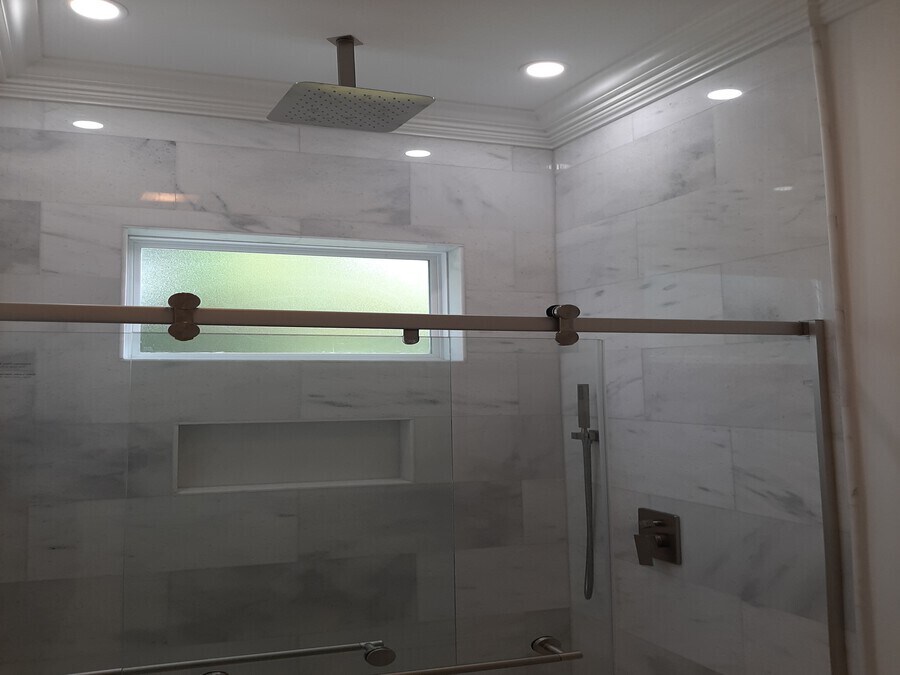 Building Photo - 3000 Saint Roch Ave