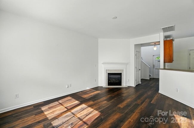 Building Photo - 10316 Stineway Ct