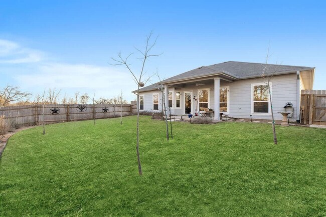 Building Photo - 1025 Monte Verde Dr