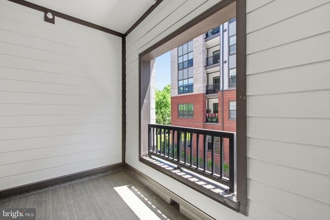 Building Photo - 100 St Ives Pl