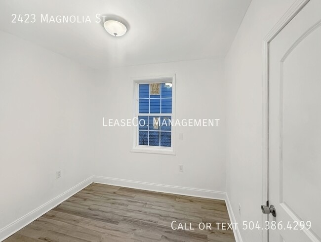 Building Photo - 2423 Magnolia St